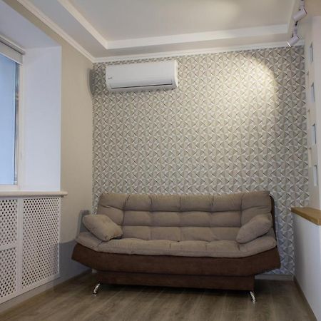 Уютная Vip-Студия В Центре. Vinița Exterior foto