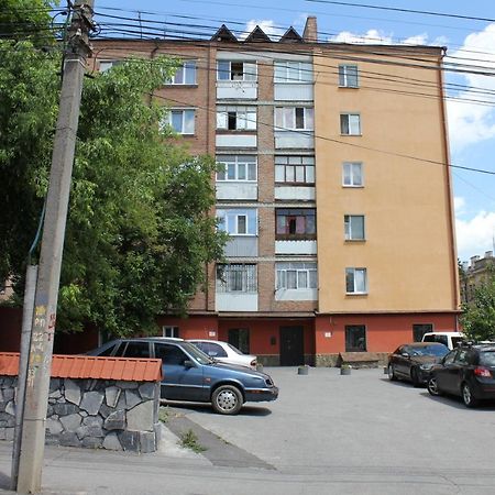 Уютная Vip-Студия В Центре. Vinița Exterior foto